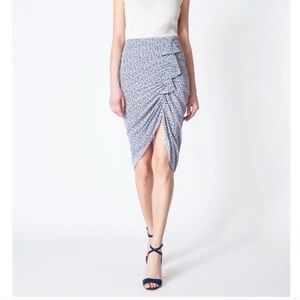 Veronica Beard Hazel Side Ruched
Ruffle Floral midi skirt